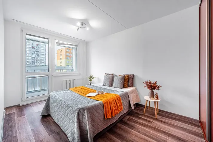 Pronájem bytu 3+kk, Praha - Řepy, Bazovského, 69 m2