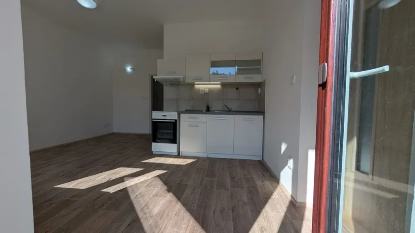 Pronájem bytu 2+kk, Peruc, U Koupaliště, 41 m2