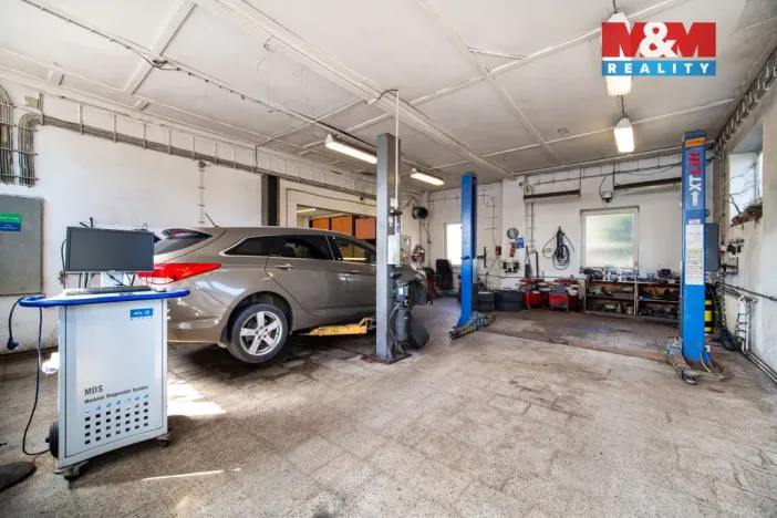 Pronájem obchodního prostoru, Moravská Třebová, Nové sady, 2231 m2