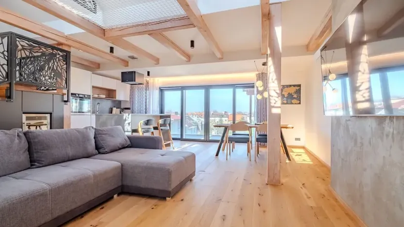 Prodej bytu 3+kk, Poděbrady, Studentská, 133 m2