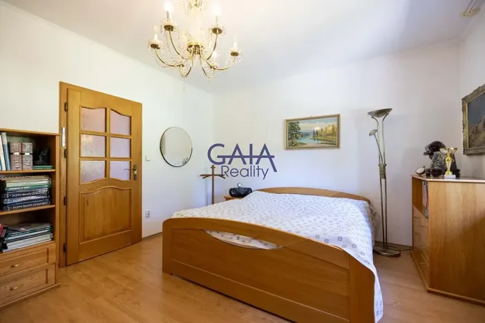 Prodej rodinného domu, Strážovice, 354 m2