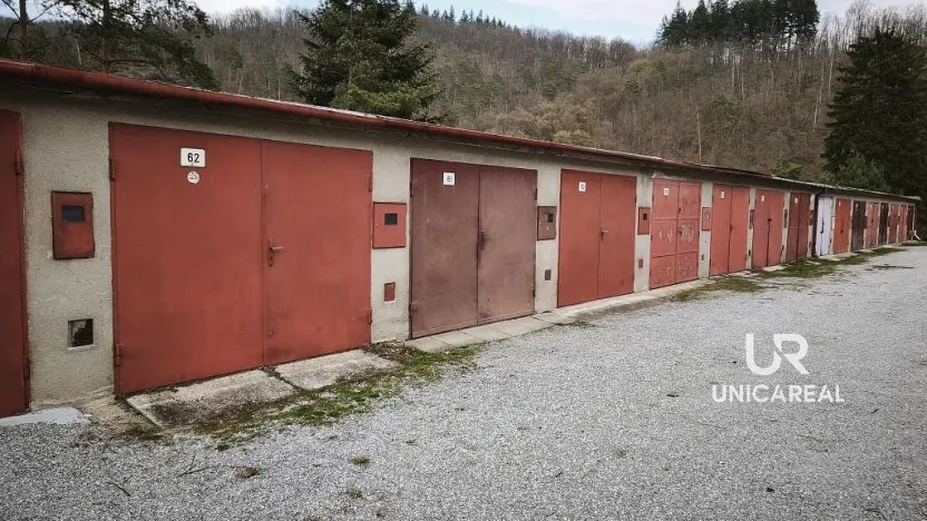 Prodej ostatní, Adamov, Plotní