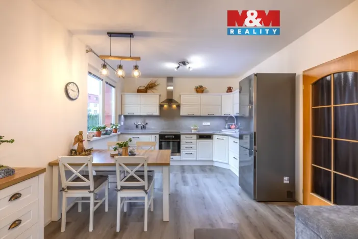 Prodej bytu 2+kk, Kosmonosy, Pionýrů, 62 m2