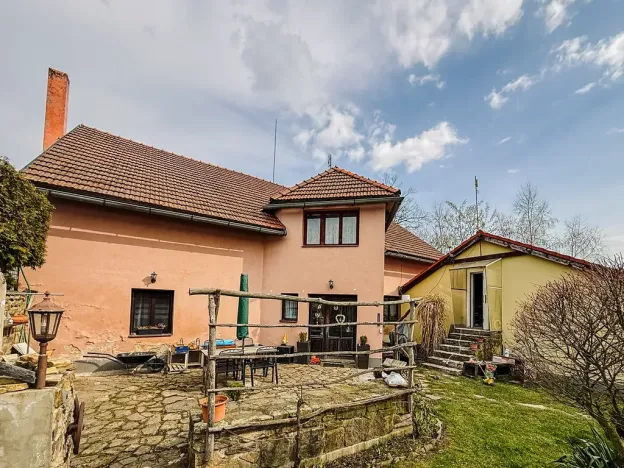 Prodej rodinného domu, Červené Pečky, Dobešovice, 354 m2