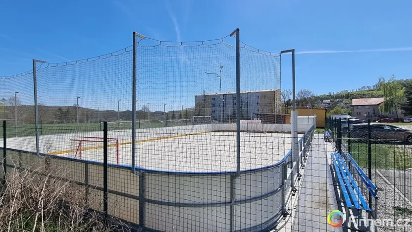 Prodej bytu 2+1, Tmaň, 42 m2