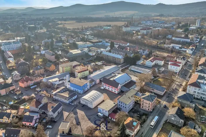 Prodej výrobních prostor, Nový Bor, Sklářská, 6477 m2