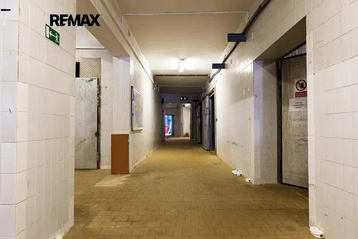 Prodej skladu, Hořovice, nábřeží Hynka Šlosara, 4000 m2