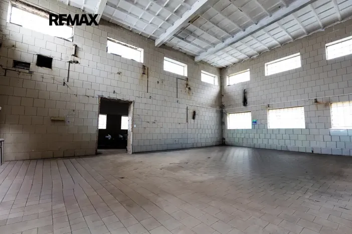 Prodej skladu, Hořovice, nábřeží Hynka Šlosara, 4000 m2