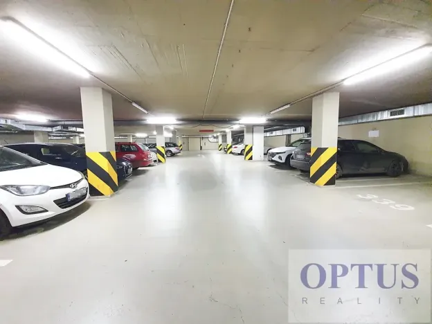 Pronájem bytu 2+kk, Praha - Vinohrady, Korunní, 76 m2