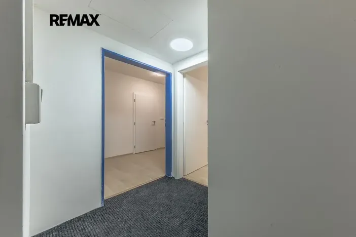 Prodej bytu 1+kk, Praha - Střížkov, Děčínská, 23 m2