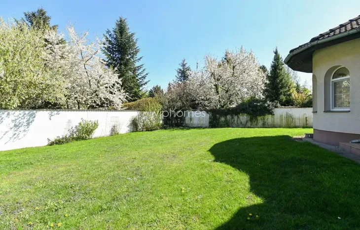 Pronájem vily, Průhonice, Pod Valem, 400 m2