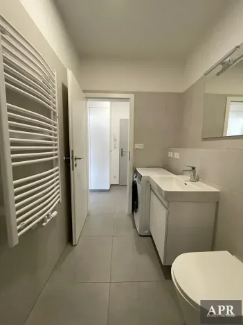 Pronájem bytu 1+kk, Otrokovice, tř. Spojenců, 30 m2