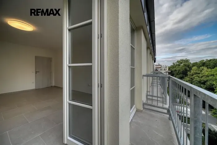 Pronájem bytu 3+1, Poděbrady, nám. T.G.Masaryka, 96 m2