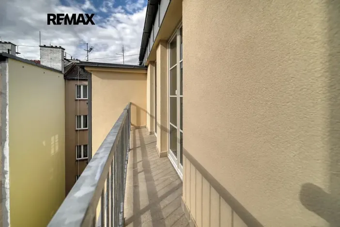 Pronájem bytu 3+1, Poděbrady, nám. T.G.Masaryka, 96 m2