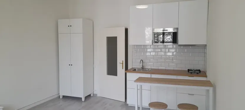 Pronájem bytu 1+kk, Praha - Nusle, V zálomu, 30 m2