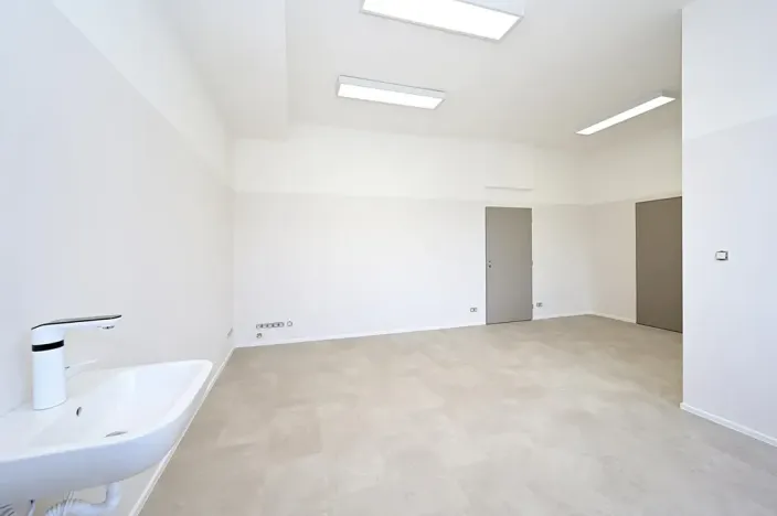 Pronájem ordinace, Hradec Králové, Pospíšilova, 55 m2