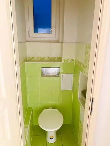 Pronájem bytu 2+kk, Plzeň, Dobrovského, 59 m2