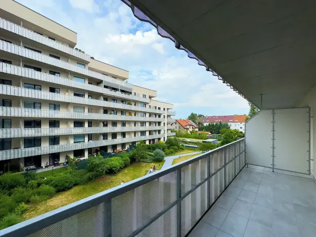 Pronájem bytu 2+kk, Praha - Strašnice, Zvěřinova, 61 m2