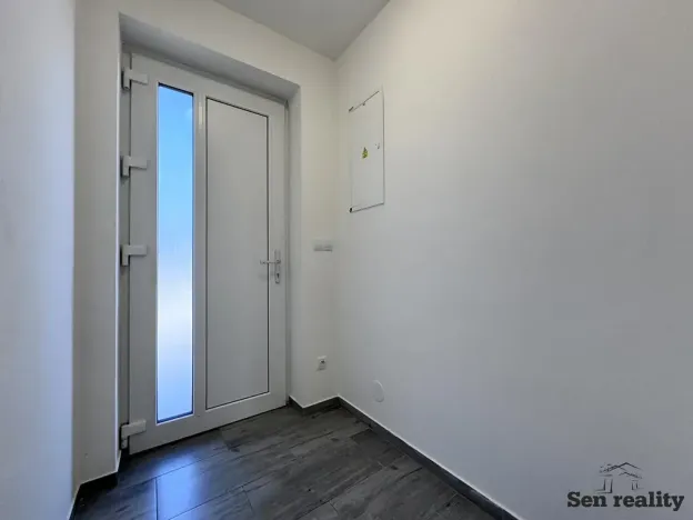 Pronájem rodinného domu, Srnojedy, Sportovní, 47 m2