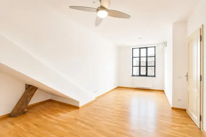 Pronájem bytu 2+kk, Praha - Karlín, Sokolovská, 90 m2