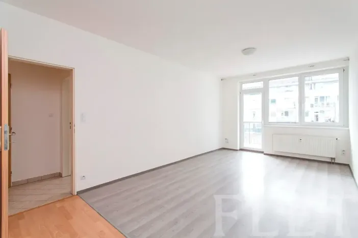 Pronájem bytu 2+kk, Praha - Vysočany, Pod Harfou, 48 m2