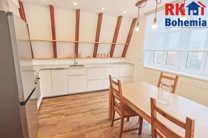 Pronájem bytu 4+1, Praha - Žižkov, Na Jarově, 122 m2