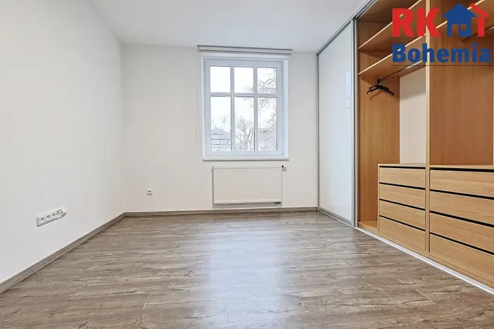 Pronájem bytu 4+1, Praha - Žižkov, Na Jarově, 122 m2