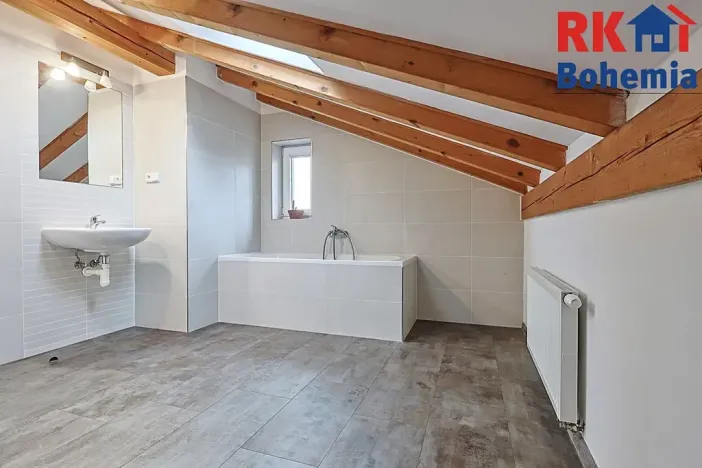 Pronájem bytu 4+1, Praha - Žižkov, Na Jarově, 122 m2