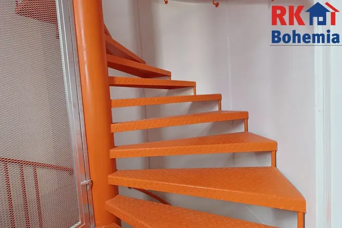 Pronájem bytu 4+1, Praha - Žižkov, Na Jarově, 122 m2