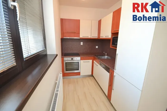Pronájem bytu 2+kk, Praha - Háje, Loosova, 54 m2