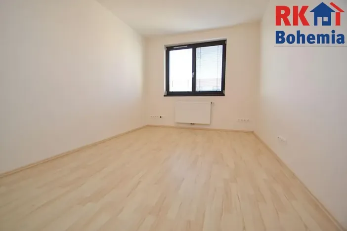 Pronájem bytu 2+kk, Praha - Háje, Loosova, 54 m2