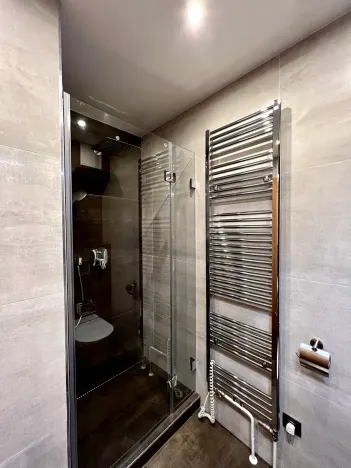 Prodej bytu 6+kk a větší, Praha, Lékařská, 167 m2