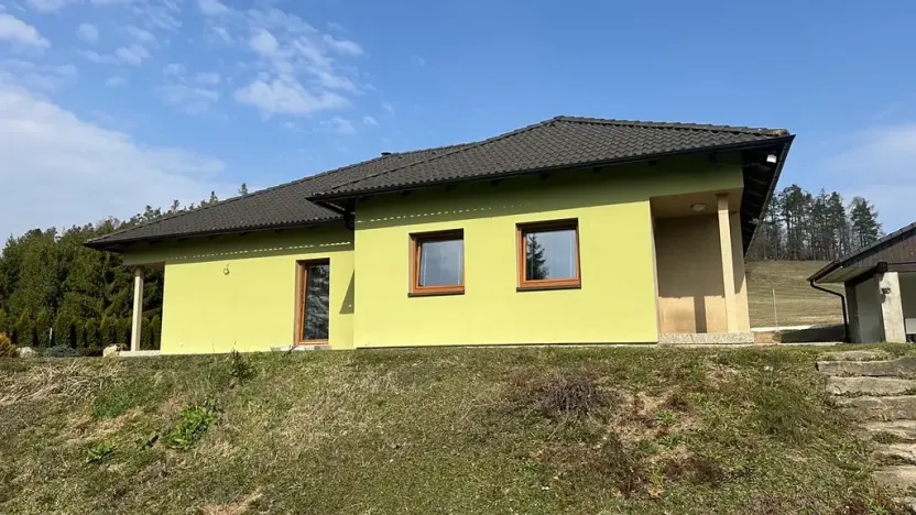 Prodej rodinného domu, Vojkov, 194 m2