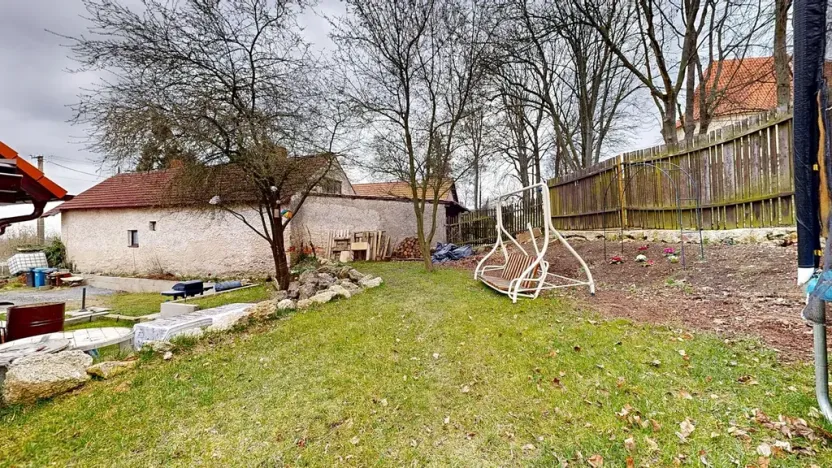 Prodej rodinného domu, Hradešín, 207 m2