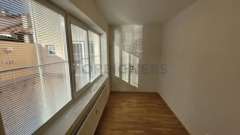 Pronájem bytu 3+kk, Brno, Sirotkova, 70 m2