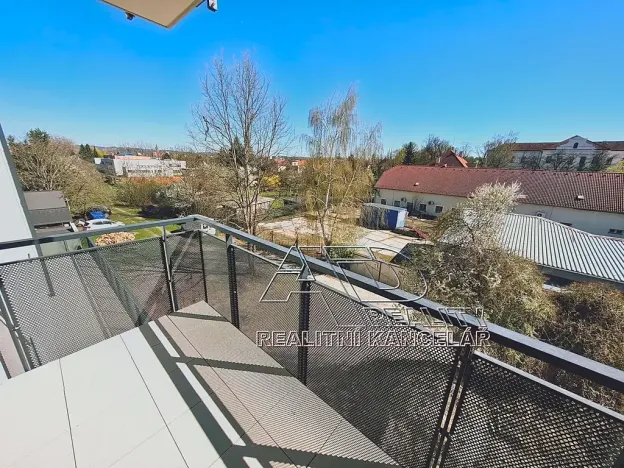 Pronájem bytu 1+kk, České Budějovice, Na Zlaté stoce, 28 m2