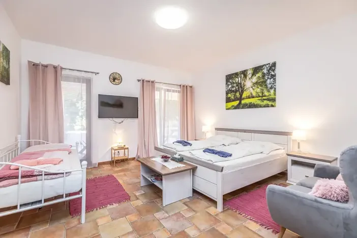 Prodej ubytování, Horní Stropnice, 700 m2