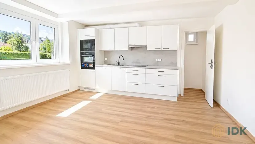 Pronájem bytu 2+kk, Řevnice, V Luhu, 35 m2