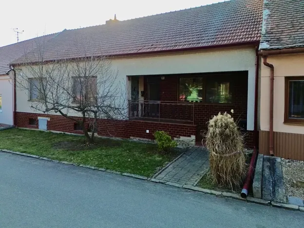 Prodej rodinného domu, Přítluky, Údolní, 131 m2