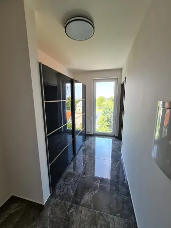 Pronájem bytu 2+kk, Kladno, Vrchlického, 56 m2