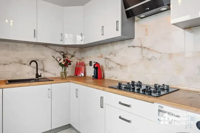 Prodej bytu 2+1, Ostrava, Aleše Hrdličky, 51 m2