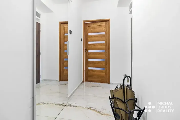 Prodej bytu 2+1, Ostrava, Aleše Hrdličky, 51 m2