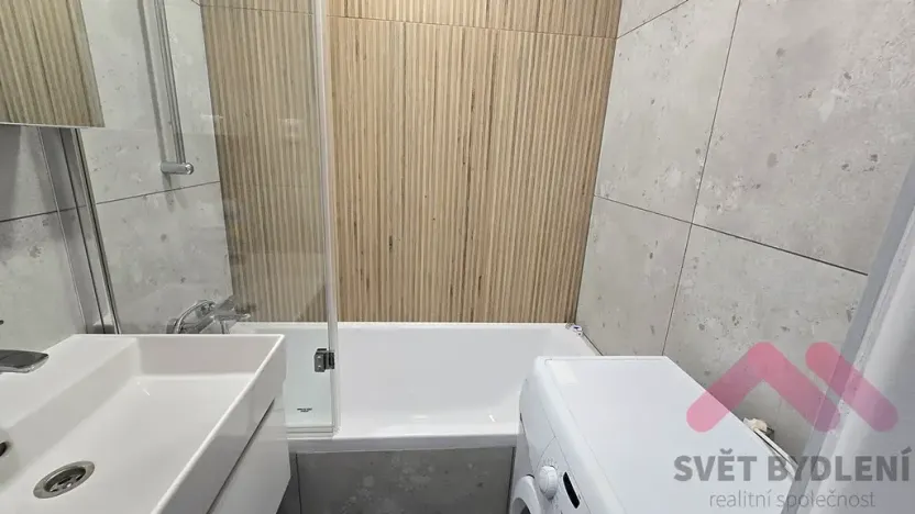 Pronájem bytu 2+1, Praha - Smíchov, K Závěrce, 66 m2