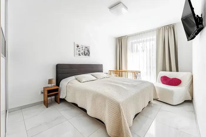 Prodej rodinného domu, Kamenice, Topasová, 130 m2