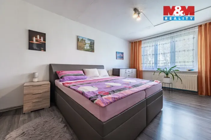 Prodej bytu 2+1, Chomutov, Skalková, 61 m2