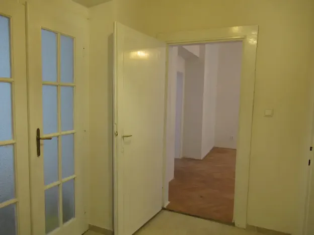 Pronájem bytu 3+1, Praha - Břevnov, Šlikova, 76 m2