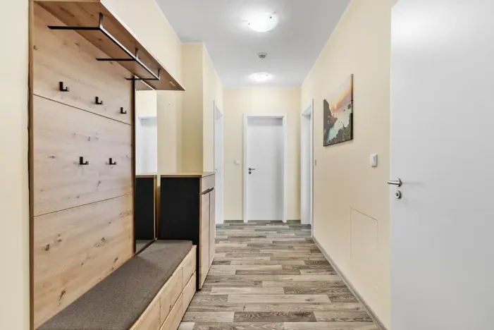 Pronájem bytu 2+kk, Liberec - Liberec III-Jeřáb, U Nisy, 59 m2