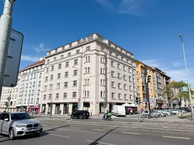 Pronájem bytu 2+kk, Praha - Žižkov, Jeseniova, 54 m2