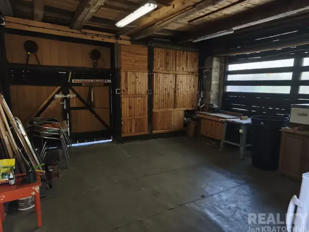 Prodej rodinného domu, Tuhaň, 350 m2