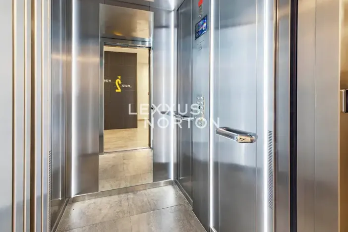 Pronájem bytu 3+kk, Praha - Smíchov, Nádražní, 92 m2